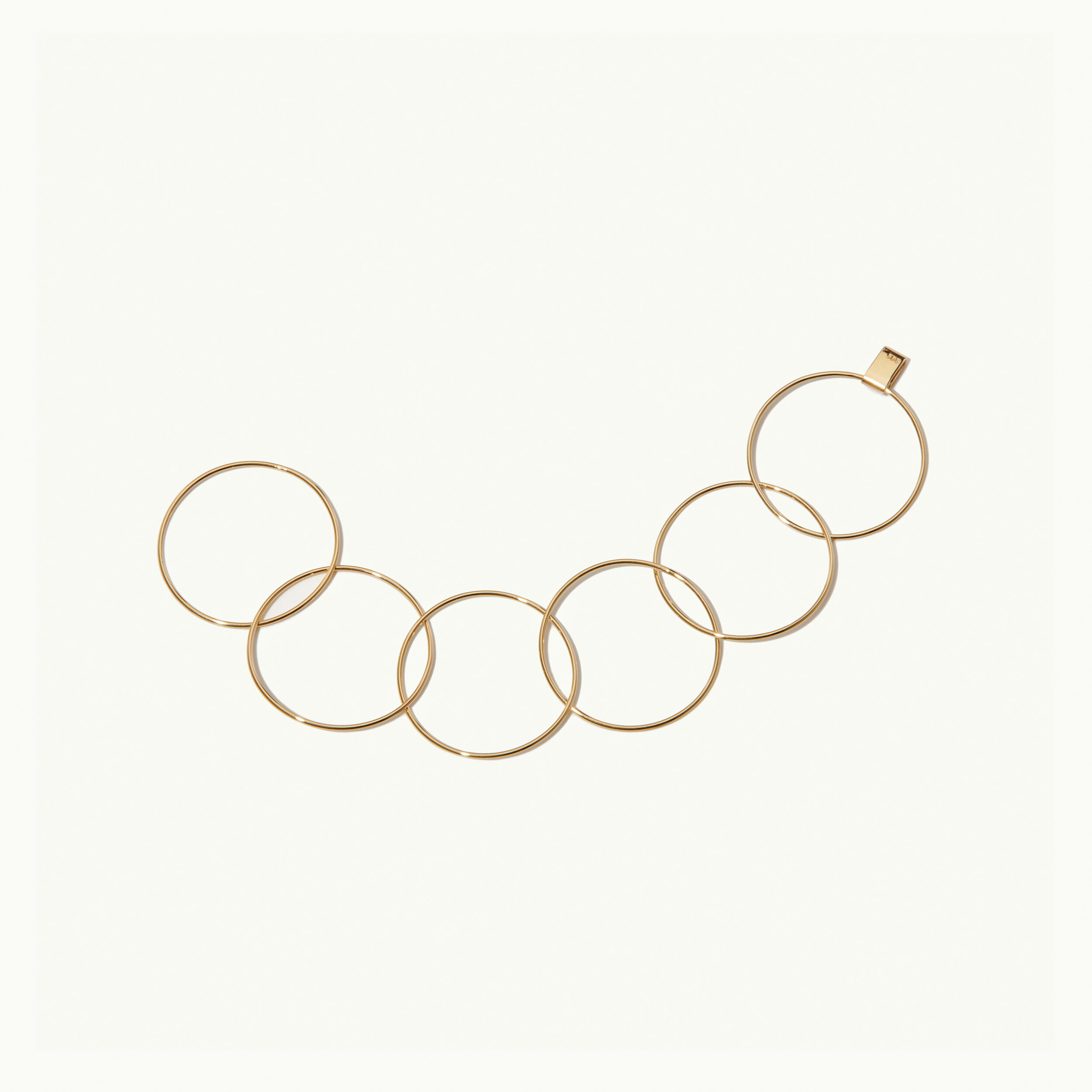 Hula Bracelet Momi